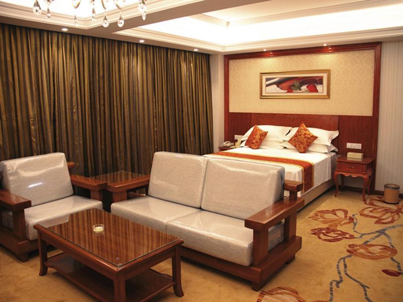 Vienna Classic Hotel Kongtong Avenue Pingliang Εξωτερικό φωτογραφία